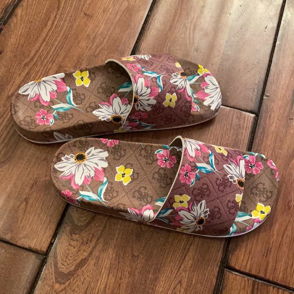 Guess slides